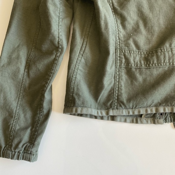 BNWT A&F Utility Military Cropped Fall Jacket - Picture 12 of 14
